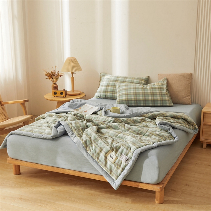 91家纺网 家纺一手货源 找家纺 恋人优选 2025新款纯棉色织水洗夏被 莫妮绿