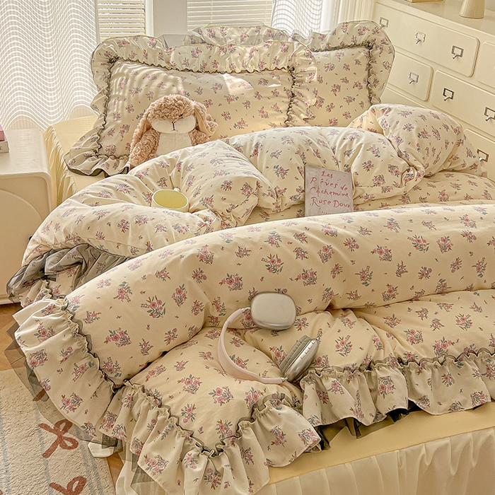 91家纺网 家纺一手货源 找家纺 眠帛家居 2025新款A类法式皱皱纱小清新蕾丝花边四件套 芬芳