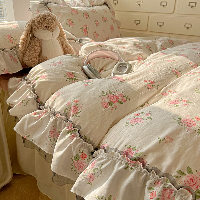 91家纺网 家纺一手货源 找家纺 眠帛家居 2025新款A类法式皱皱纱小清新蕾丝花边四件套 香溢