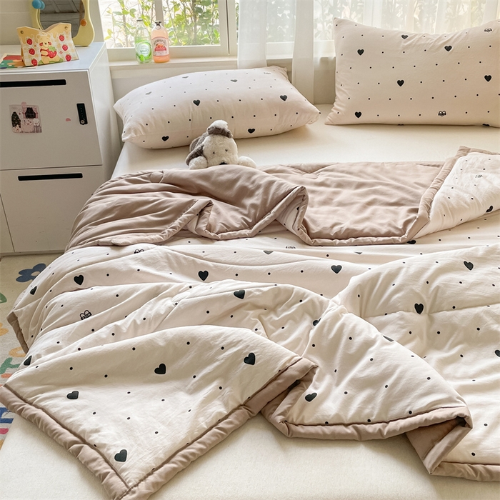 91家纺网 家纺一手货源 找家纺 美澳家纺 2025新款水洗棉印花夏被夏凉被空调被 心恋