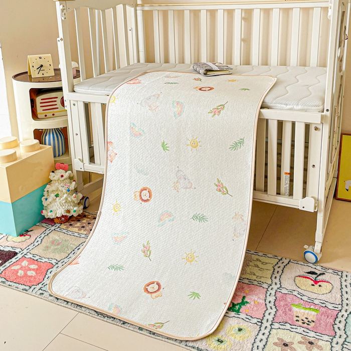 91家纺网 家纺一手货源 找家纺 富馨莱 2025新款幼儿园古藤席冰丝席双面可用儿童凉席双面凉感 狮子王国