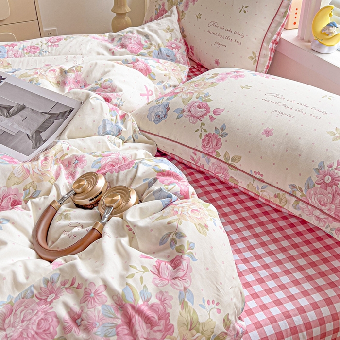 91家纺网 家纺一手货源 找家纺 暖芯优选 2025新款全棉纯棉一字绣四件套系列 花梦初