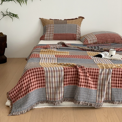 91家纺网 家纺一手货源 找家纺 （总）麻依 2025新款全棉四层纱布流苏毯旅行披肩休闲毛巾被