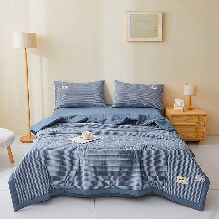 91家纺网 家纺一手货源 找家纺 恋人优选 2025新款纯棉色织水洗夏被 蓝白条