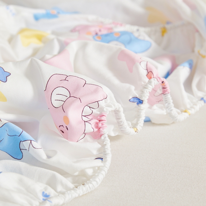 91家纺网 家纺一手货源 找家纺 ds生活馆 2025新款儿童纯棉精梳棉系列单床笠 星星恐龙白