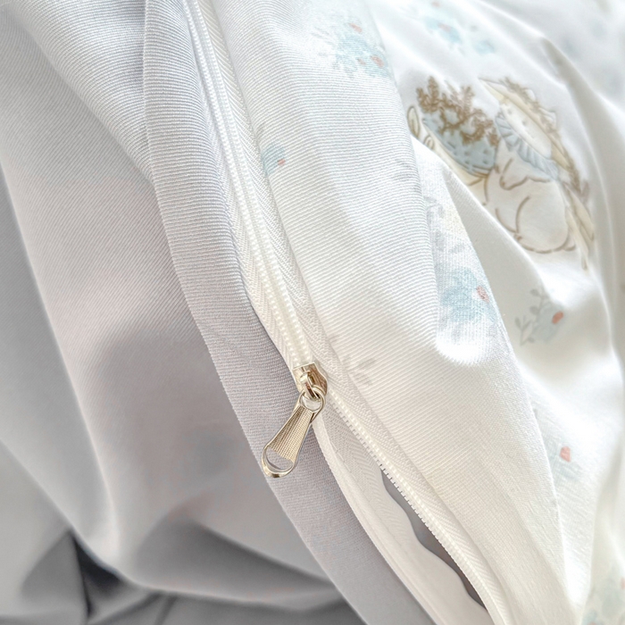 91家纺网 家纺一手货源 找家纺 丝芙妮家居2025新款水洗针织棉双层纱印花四件套 花枝语