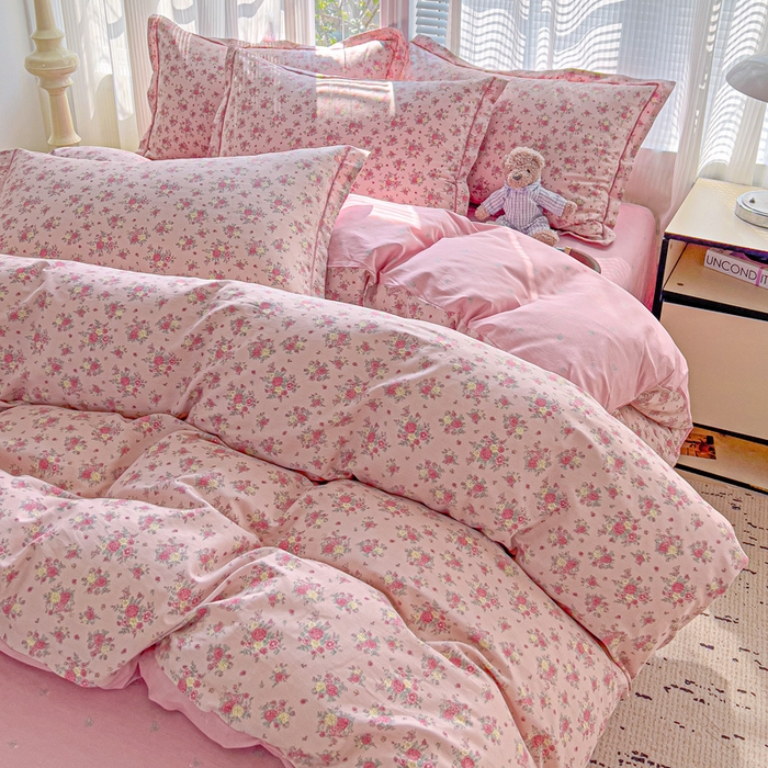 91家纺网 家纺一手货源 找家纺 暖芯优选 2025新款全棉纯棉一字绣四件套系列 甜美梦境