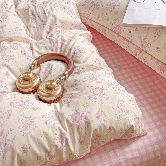 91家纺网 家纺一手货源 找家纺 暖芯优选 2025新款全棉纯棉一字绣四件套系列 春日限定