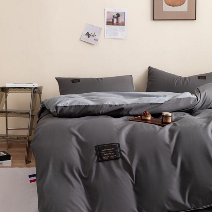 91家纺网 家纺一手货源 找家纺 恋之语 2025新款90克纯色双拼四件套 高级灰+浅灰