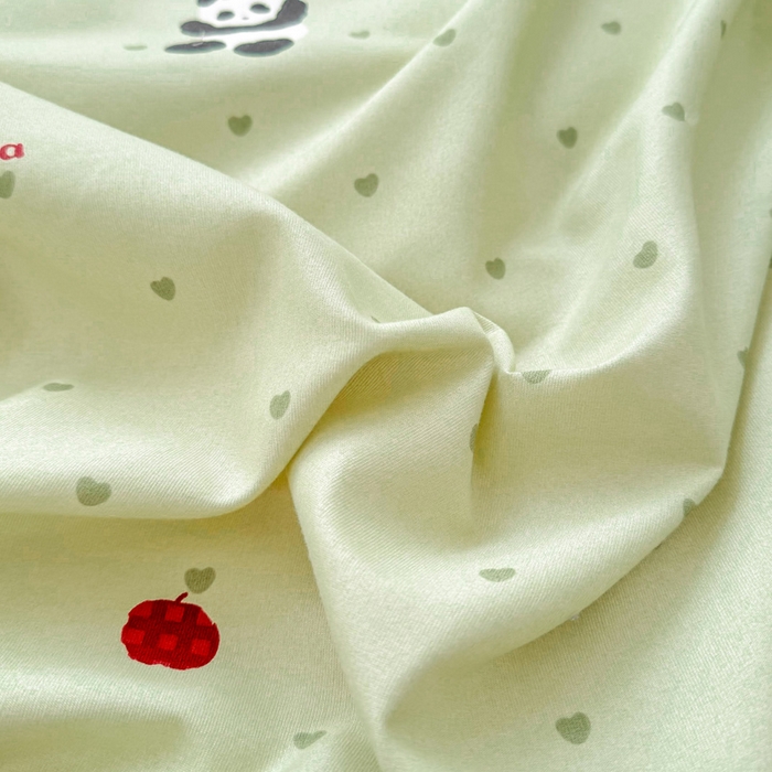 91家纺网 家纺一手货源 找家纺 丝芙妮家居2025新款水洗针织棉双层纱印花四件套 熊猫胖胖-绿