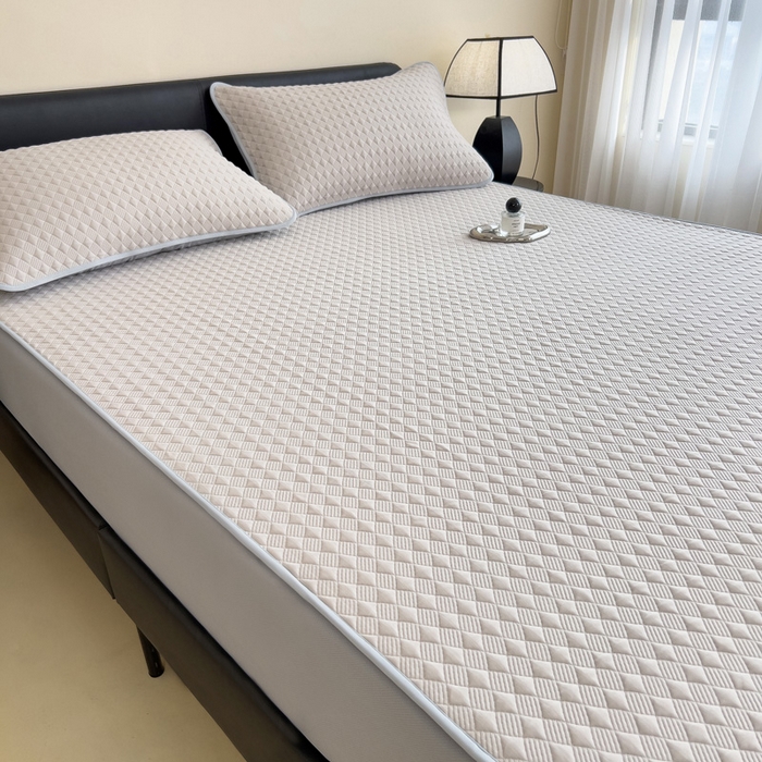 91家纺网 家纺一手货源 找家纺 席世家 2025新款凉感席冰豆豆席子三套件凉席床笠 小方格米咖-床笠款