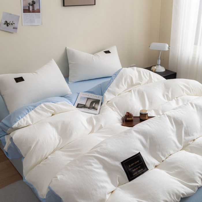 91家纺网 家纺一手货源 找家纺 恋之语 2025新款90克纯色双拼四件套 珍珠白+浅兰