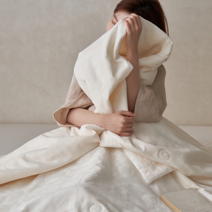 91家纺网 家纺一手货源 找家纺 （总）A+爱家  2025新款全棉水洗棉大豆夏凉 李官奇大豆纤维空调被芯原棉薄被子