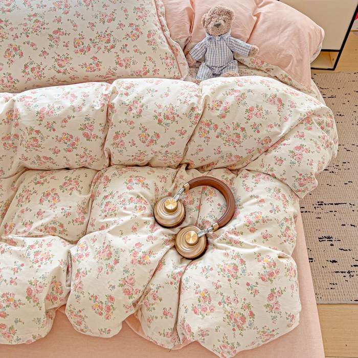 91家纺网 家纺一手货源 找家纺 暖芯优选 2025新款全棉纯棉一字绣四件套系列 花舞轻盈