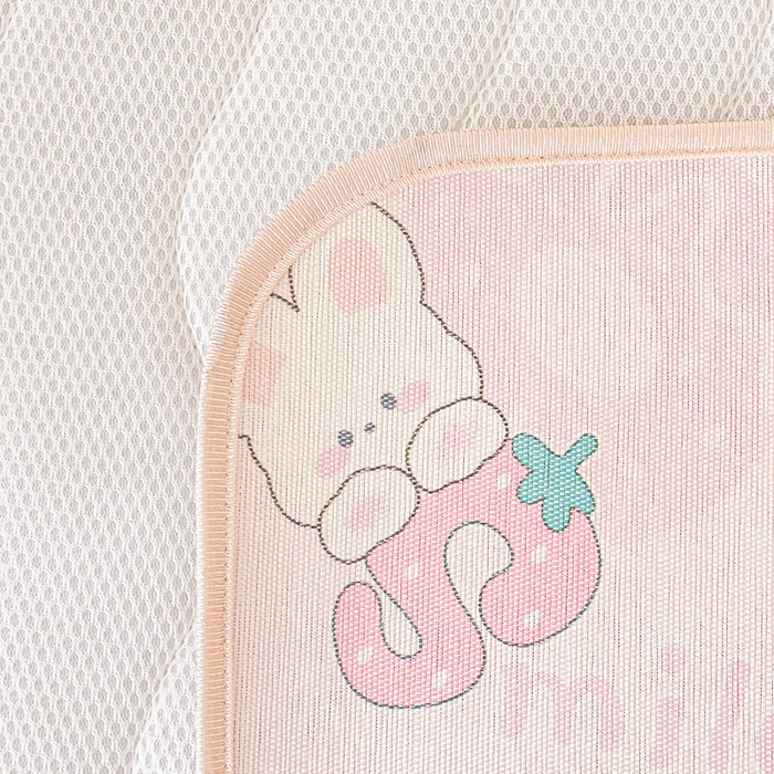 91家纺网 家纺一手货源 找家纺 富馨莱 2025新款幼儿园古藤席冰丝席双面可用儿童凉席双面凉感 糖果兔