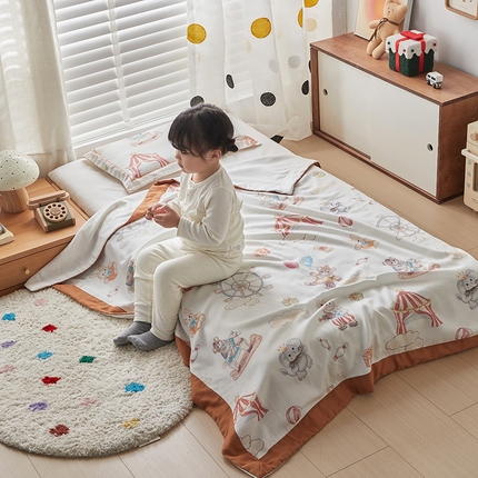荷马之梦 2025新款天竹系列—A类原创印花天竹纤维四层纱儿童盖毯 马戏团
