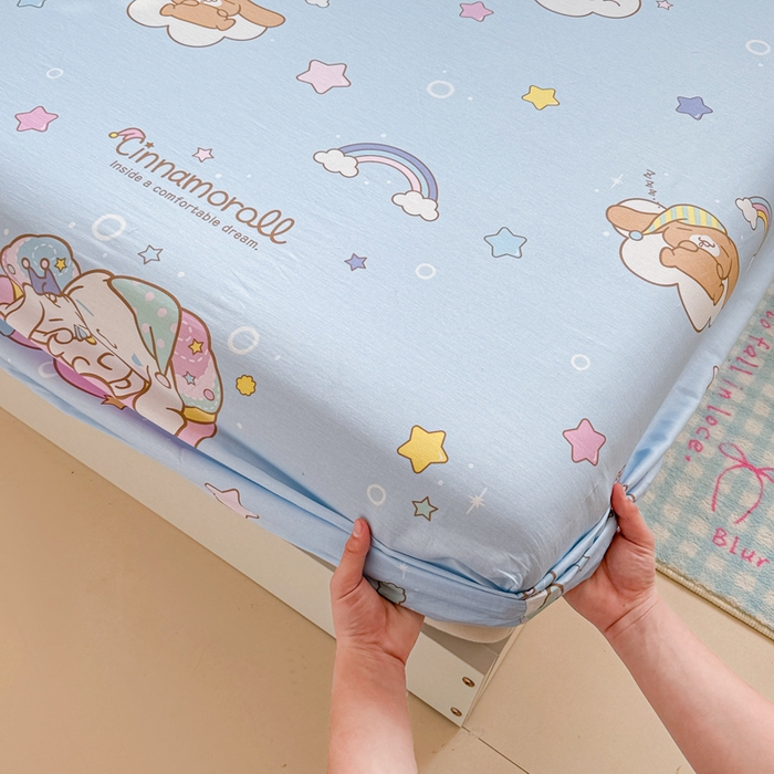 91家纺网 家纺一手货源 找家纺 呗旺鹿 2025新款正版三丽鸥全棉13372单品床笠 彩虹玉桂狗