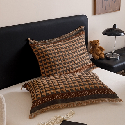 91家纺网 家纺一手货源 找家纺 （总）麻依2025新款色织提花流苏枕巾