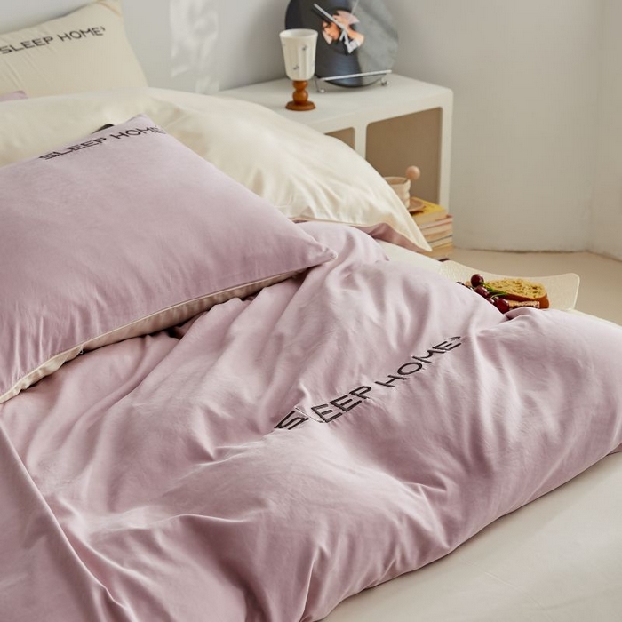 91家纺网 家纺一手货源 找家纺 恋之语 2025新款110克麻绳双拼刺绣单被套 香芋紫+米黄