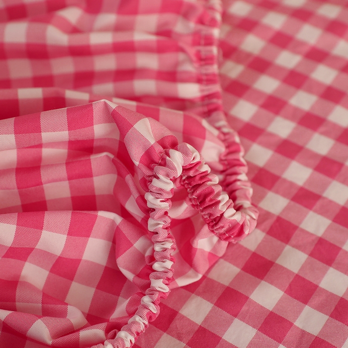 91家纺网 家纺一手货源 找家纺 绒多多 2025新款简约水洗棉色织床笠 深红小格