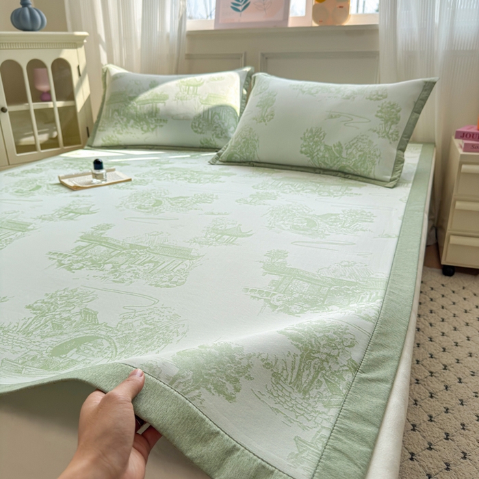 91家纺网 家纺一手货源 找家纺 花漾家居 2025新款A类色织提花PE凉感丝凉席三件套床单床笠款 床单款-江南绿