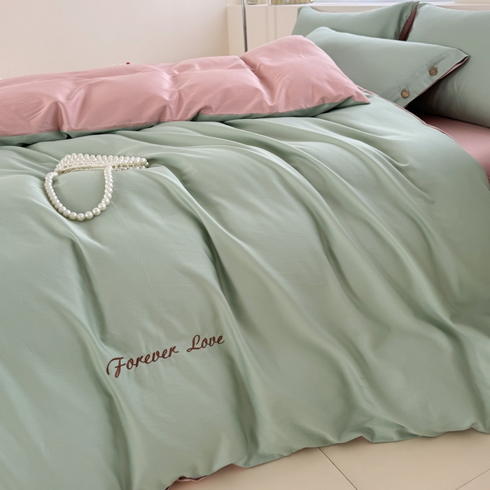 91家纺网 家纺一手货源 找家纺 艾迪尚家纺 2025新款A类纯色双拼长绒棉纯棉刺绣系列单品被套 被套单件（有单品 可定制） 淡绿粉韵