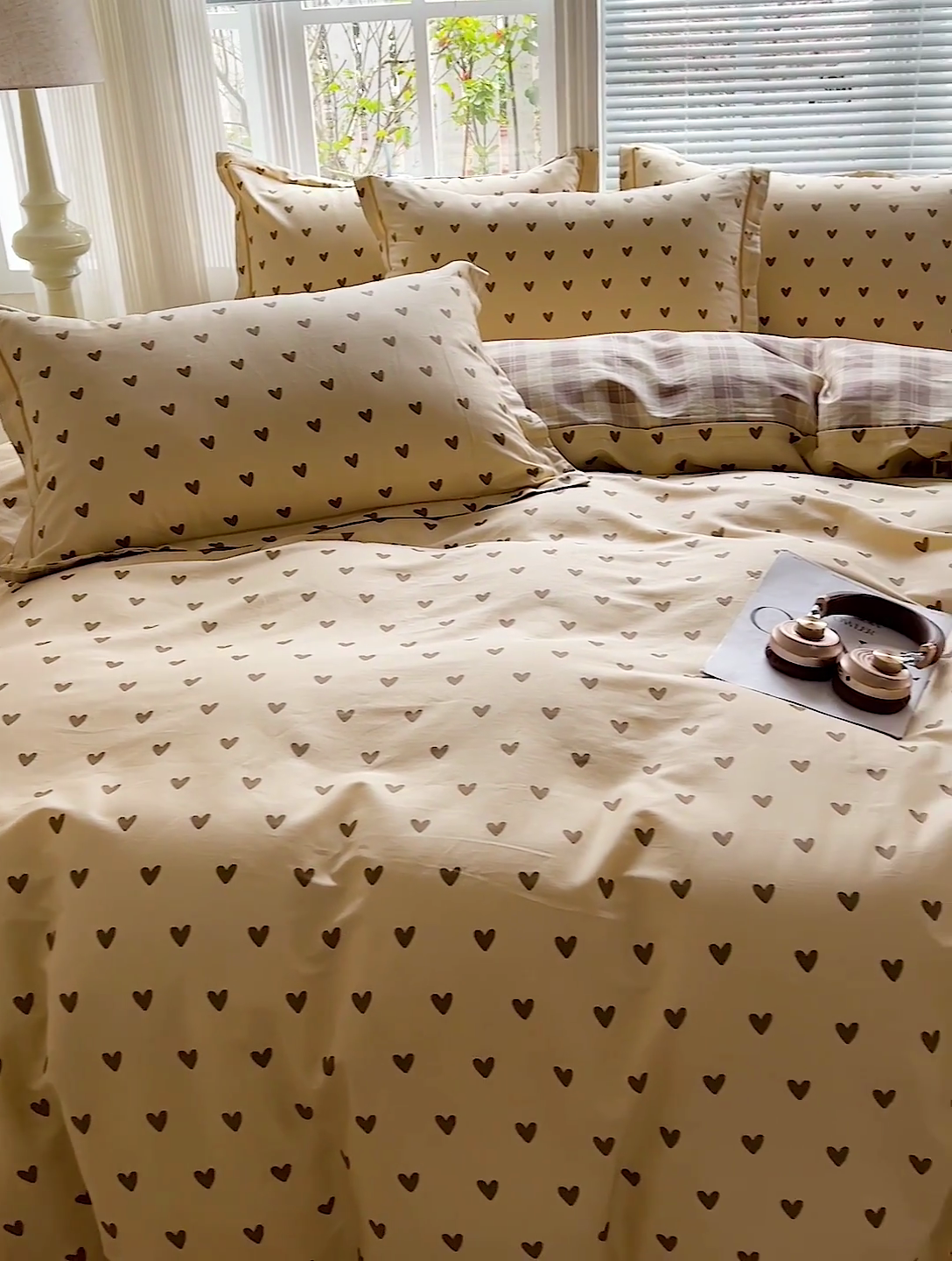 91家纺网 家纺一手货源 找家纺 暖芯优选 2025新款全棉纯棉一字绣四件套系列 心甜