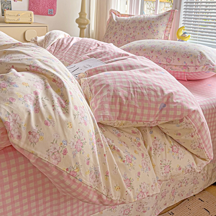 91家纺网 家纺一手货源 找家纺 暖芯优选 2025新款全棉纯棉一字绣四件套系列 春日限定