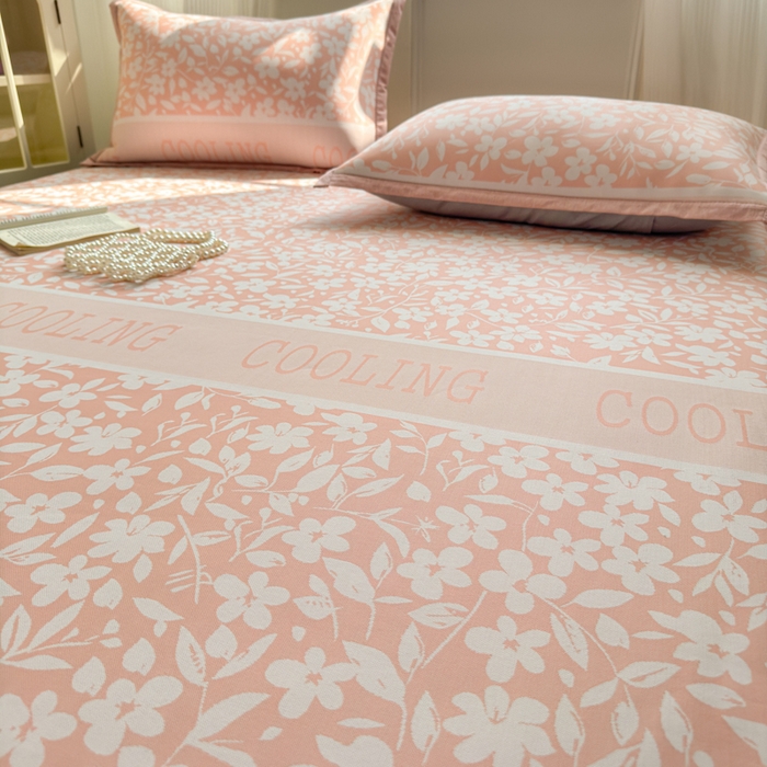 91家纺网 家纺一手货源 找家纺 花漾家居 2025新款A类色织提花PE凉感丝凉席三件套床单床笠款 床笠款-蔷薇粉