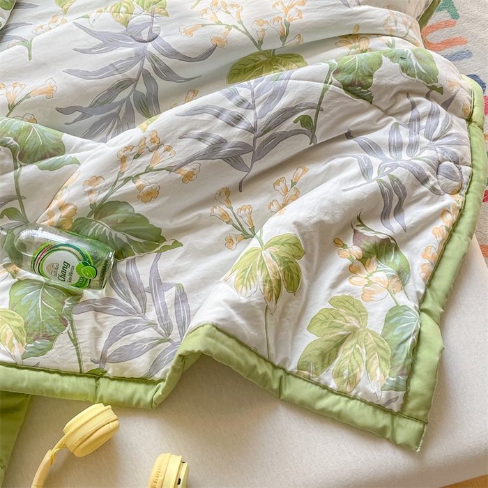 91家纺网 家纺一手货源 找家纺 美澳家纺 2025新款水洗棉印花夏被夏凉被空调被 夏日风情