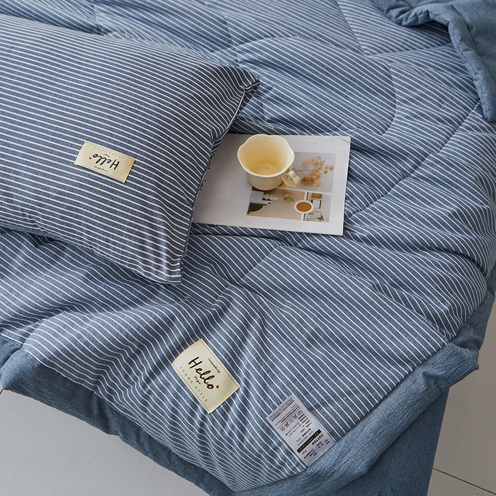 91家纺网 家纺一手货源 找家纺 恋人优选 2025新款纯棉色织水洗夏被 蓝白条