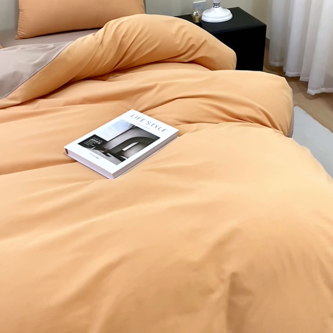 91家纺网 家纺一手货源 找家纺 恋之语 2025新款90克纯色双拼四件套 奶油橙+卡其灰