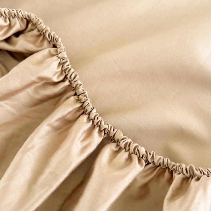 91家纺网 家纺一手货源 找家纺 艾迪尚家纺 2025新款A类纯色双拼长绒棉纯棉刺绣系列单品床笠 床笠单件（有单品 可定制） 奶驼逸居