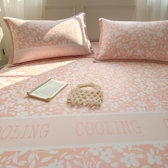 91家纺网 家纺一手货源 找家纺 花漾家居 2025新款A类色织提花PE凉感丝凉席三件套床单床笠款 床笠款-蔷薇粉