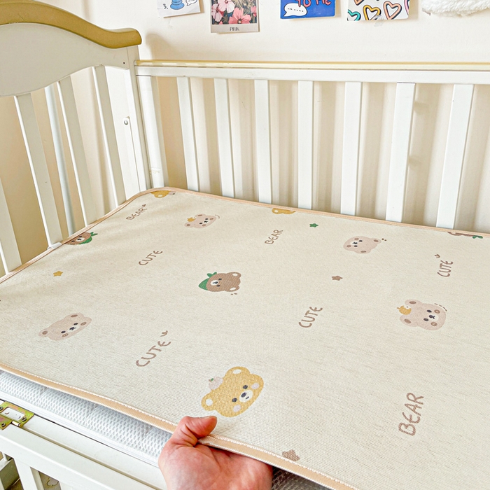 91家纺网 家纺一手货源 找家纺 富馨莱 2025新款幼儿园古藤席冰丝席双面可用儿童凉席双面凉感 奥利小熊