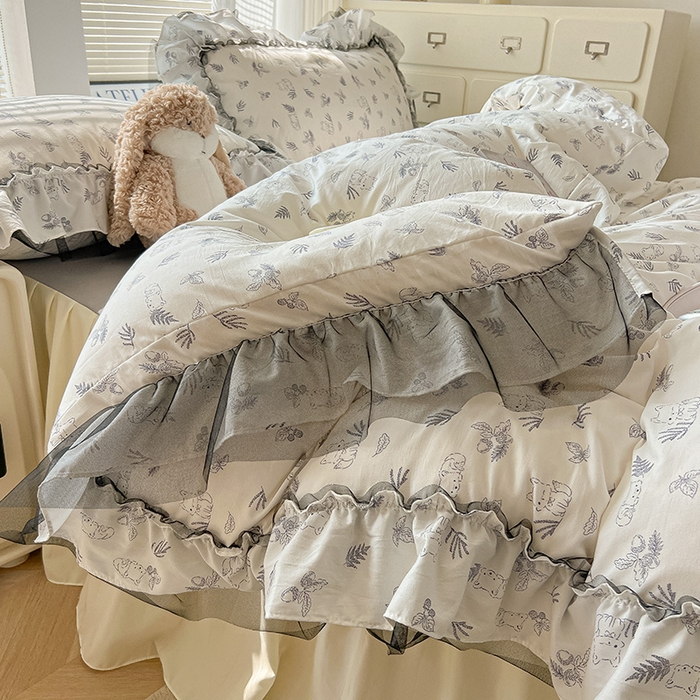 91家纺网 家纺一手货源 找家纺 眠帛家居 2025新款A类法式皱皱纱小清新蕾丝花边四件套 阿狸