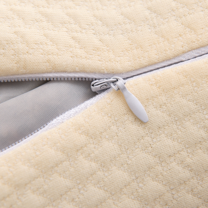 91家纺网 家纺一手货源 找家纺 大熊枕芯 2025新款大凉山苦荞 荞麦枕 苦荞三角枕-米色