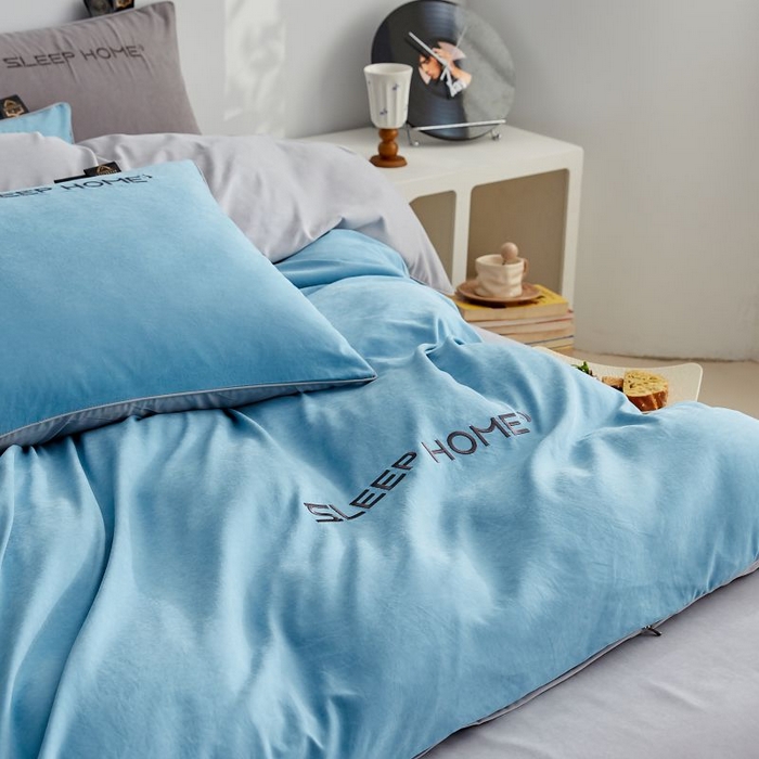 91家纺网 家纺一手货源 找家纺 恋之语 2025新款110克麻绳双拼刺绣单被套 天蓝+浅灰