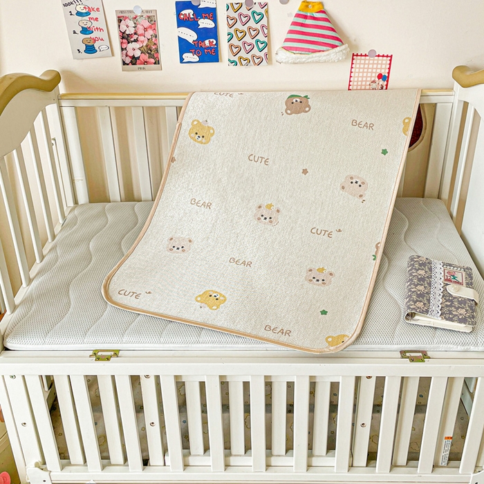 91家纺网 家纺一手货源 找家纺 富馨莱 2025新款幼儿园古藤席冰丝席双面可用儿童凉席双面凉感 奥利小熊