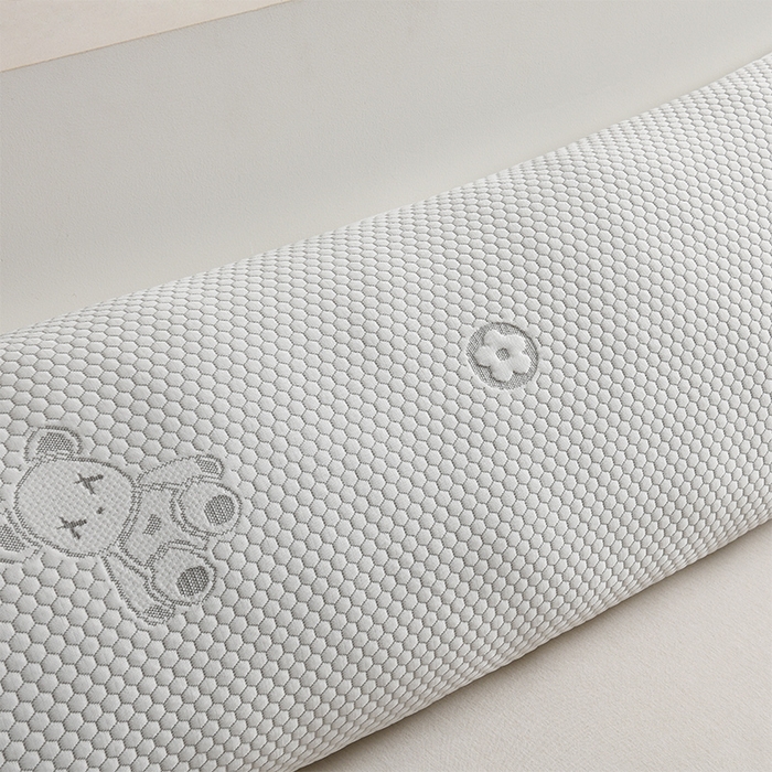 91家纺网 家纺一手货源 找家纺 艾兜坊 2025新款凉豆豆双人枕套 极简小熊-灰