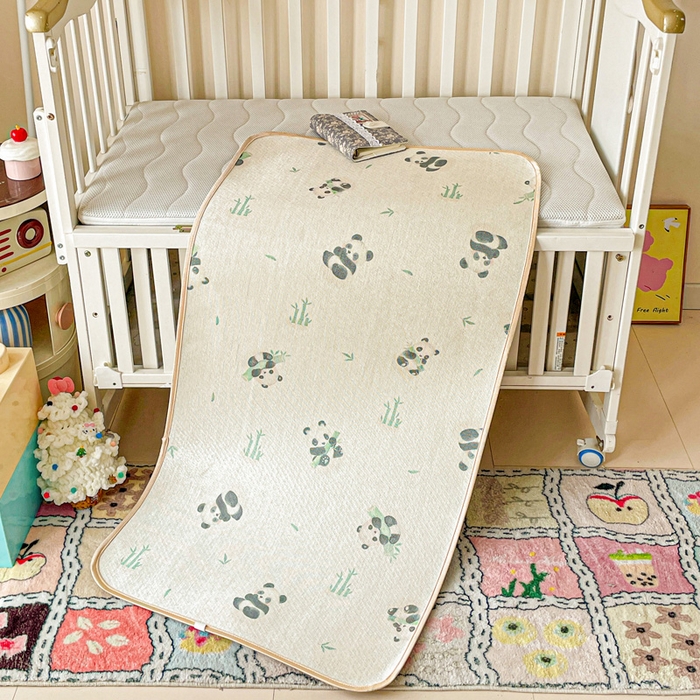 91家纺网 家纺一手货源 找家纺 富馨莱 2025新款幼儿园古藤席冰丝席双面可用儿童凉席双面凉感 竹子熊猫