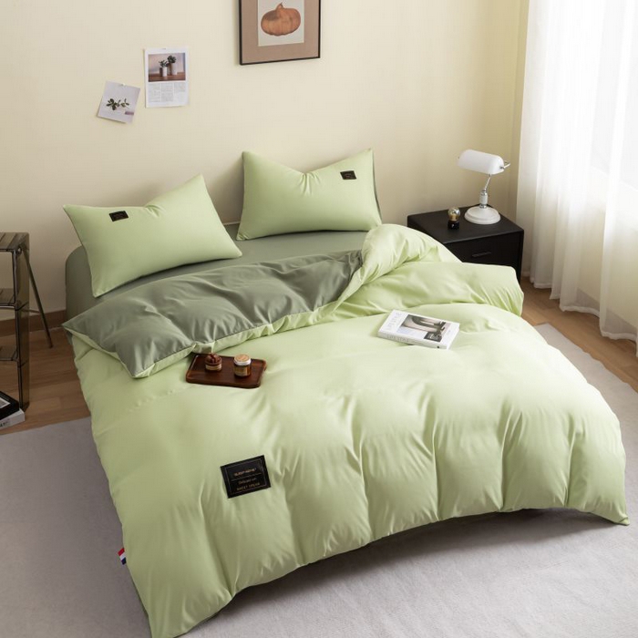 91家纺网 家纺一手货源 找家纺 恋之语 2025新款90克纯色双拼单被套 浅草绿+芥末绿
