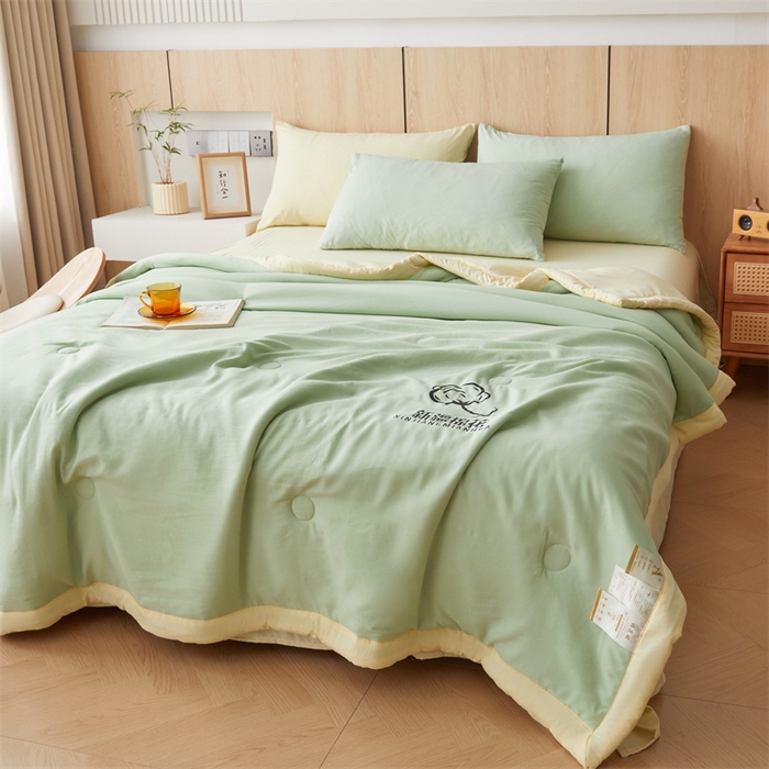 91家纺网 家纺一手货源 找家纺 爱屋及屋 2025新款纯色撞色100%棉花填充夏被夏凉被空调被夏季可机洗薄被子被芯 米黄+果绿