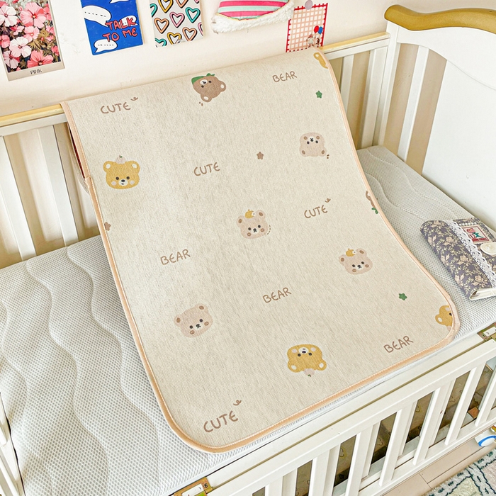 91家纺网 家纺一手货源 找家纺 富馨莱 2025新款幼儿园古藤席冰丝席双面可用儿童凉席双面凉感 奥利小熊