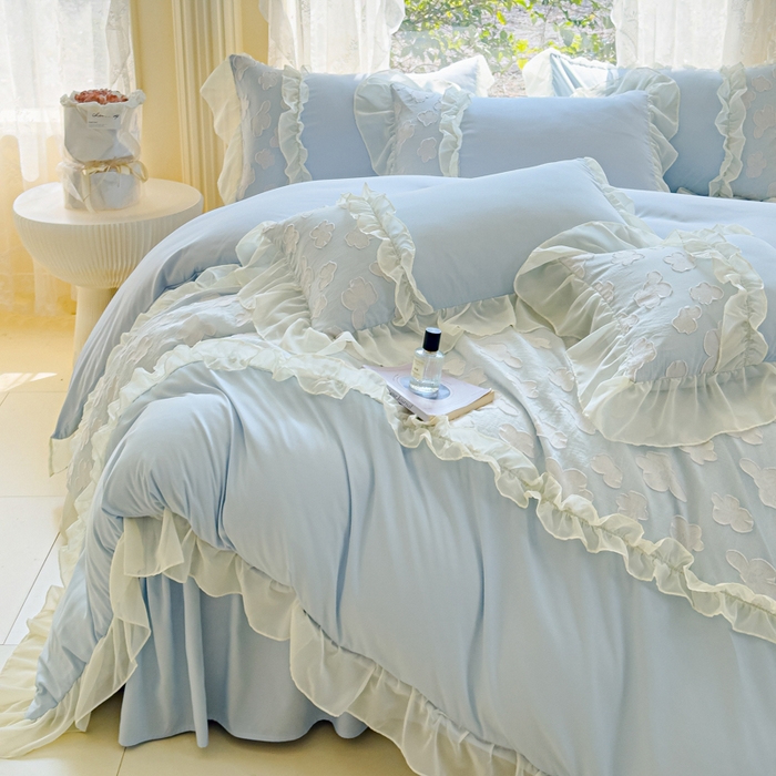 91家纺网 家纺一手货源 找家纺 狂想家  2025新款立体蕾丝花边梦娜系列四件套 梦娜晴空兰