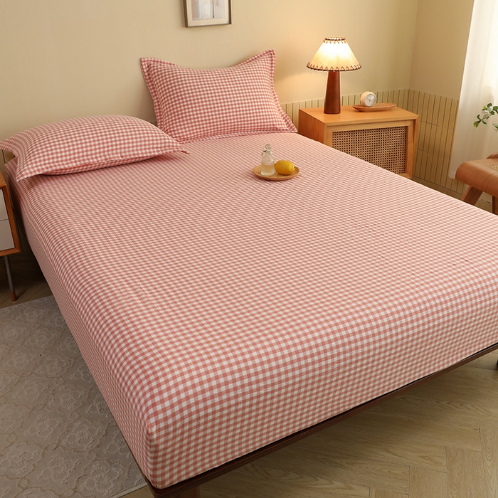 91家纺网 家纺一手货源 找家纺 绒多多 2025新款简约水洗棉色织床笠 粉玉小格