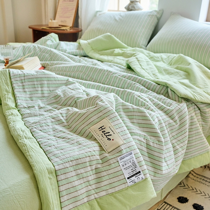 91家纺网 家纺一手货源 找家纺 恋人优选 2025新款纯棉色织水洗夏被 简约条纹-果绿