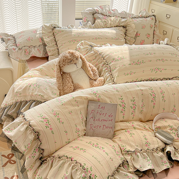 91家纺网 家纺一手货源 找家纺 眠帛家居 2025新款A类法式皱皱纱小清新蕾丝花边四件套 锦簇