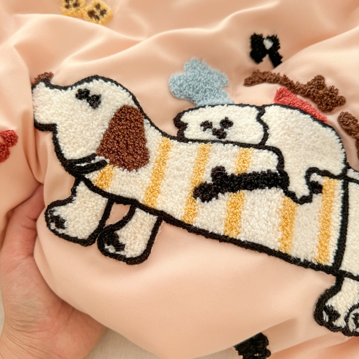 91家纺网 家纺一手货源 找家纺 丹本家纺 2025春夏新款薄被卡通小清新A类水洗棉毛巾绣夏被空调被 好朋友-冰玉