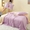91家纺网 家纺一手货源 找家纺 头等舱 2025新款锦氨凉感A类20大豆7A抗菌纯色空调被夏凉被夏被模特图（配礼盒） 优雅紫＋浅粉玉